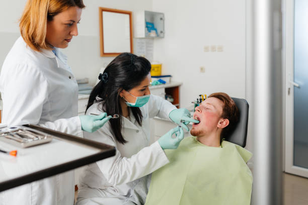 Best Emergency Dentist for Knocked-Out Tooth in Gray, TN